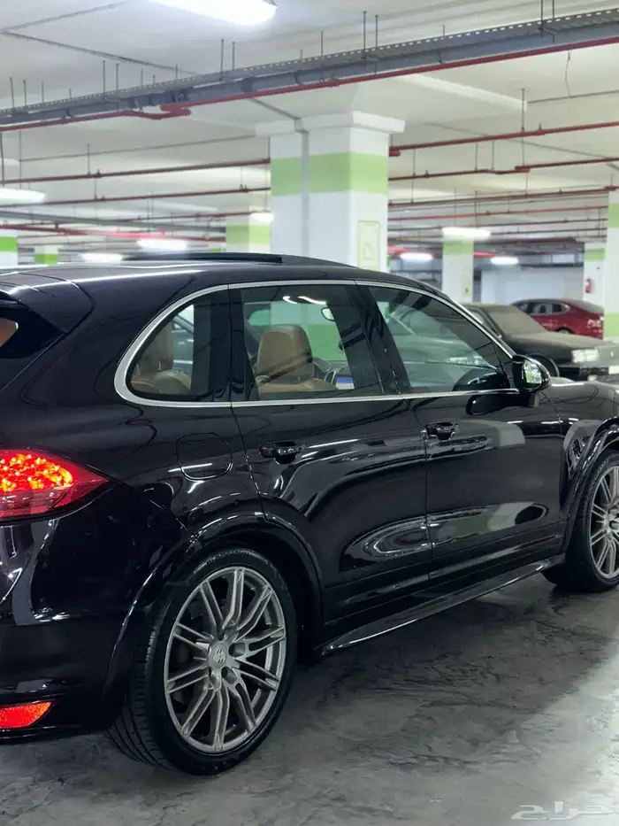 بورش كايين اس 2012 مع لوحة شبه مميزه 19