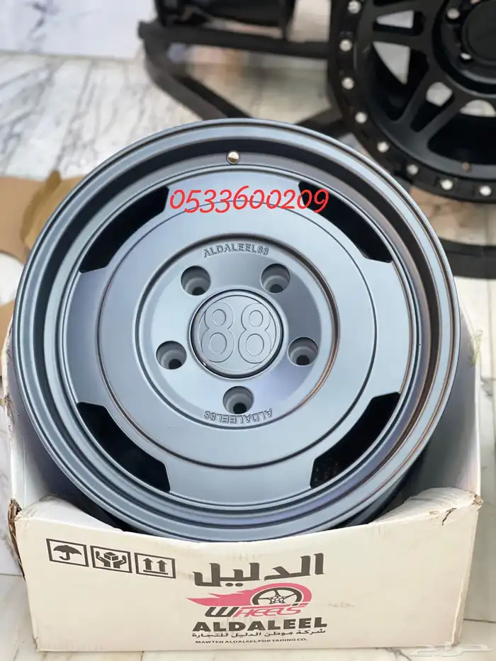 جنوط KMC الدليل 88 مقاس 17 جيب لكزس ولاندكروزر 6 مسمار كوبي 31