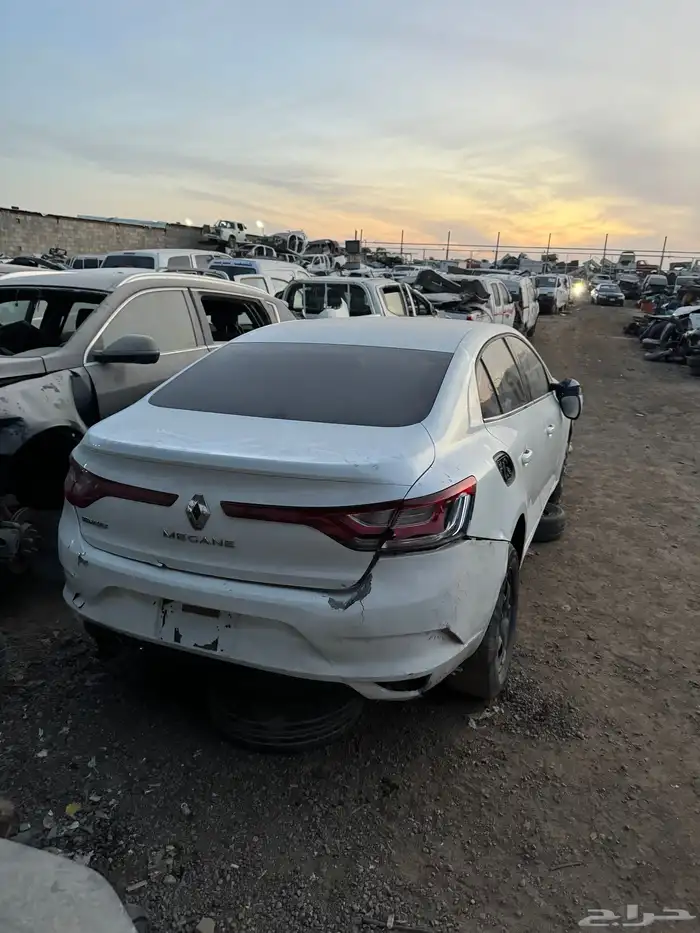 قطع غيار رينو ميغان 2021 0
