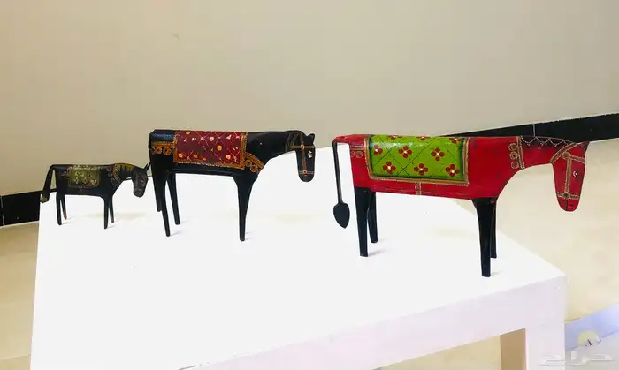 ثلاث مجسمات خيول مصنوعة من المعدن انتيك 1970 2