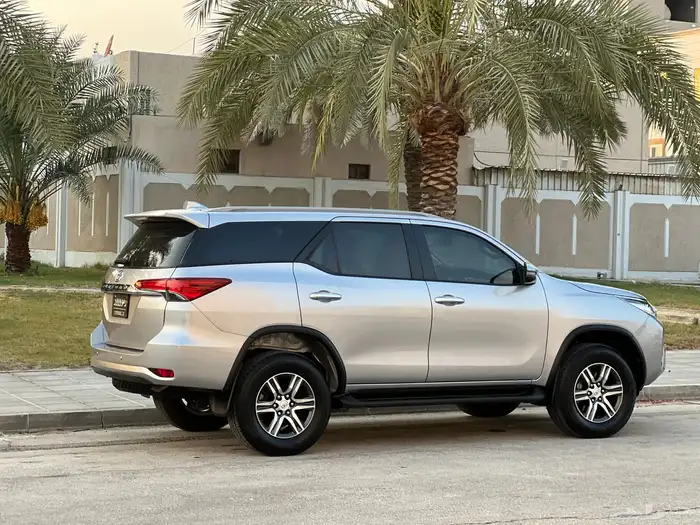 (( تم البيع )) فورتشنر 2018 دبل ممشى 72 الف كم فقط 18