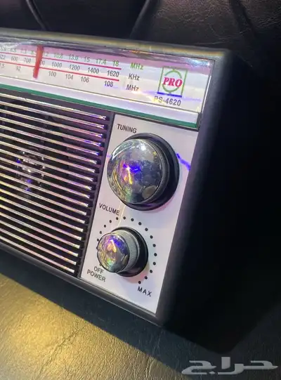 راديو قديم يعمل بشكل جيد 2