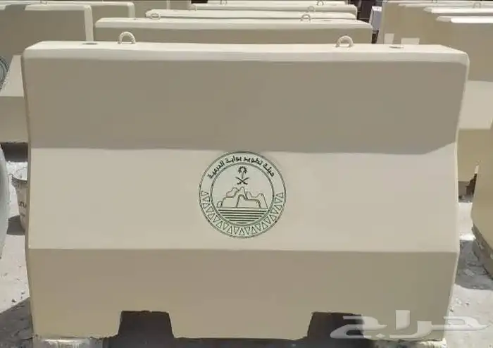 حواجز خرسانية قواعد انارة صبيات نيوجرسي 23