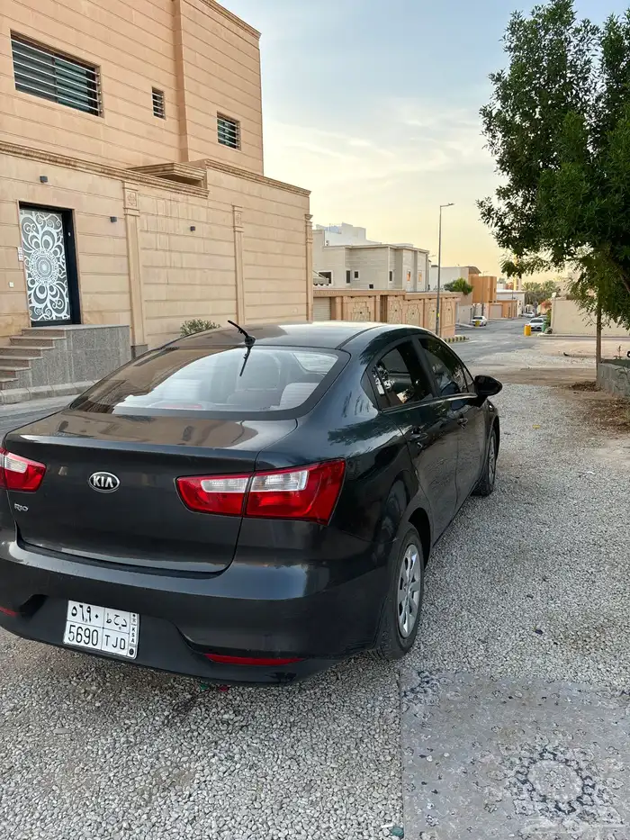 كيا ريو2017 3