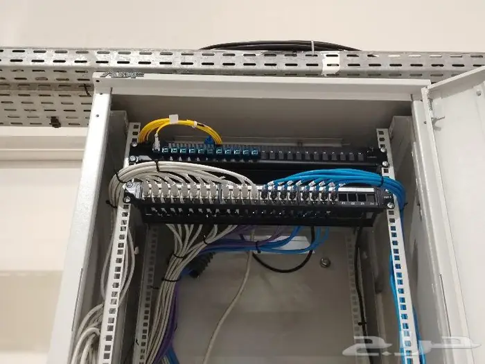 فني شبكات وفني فايبر 0