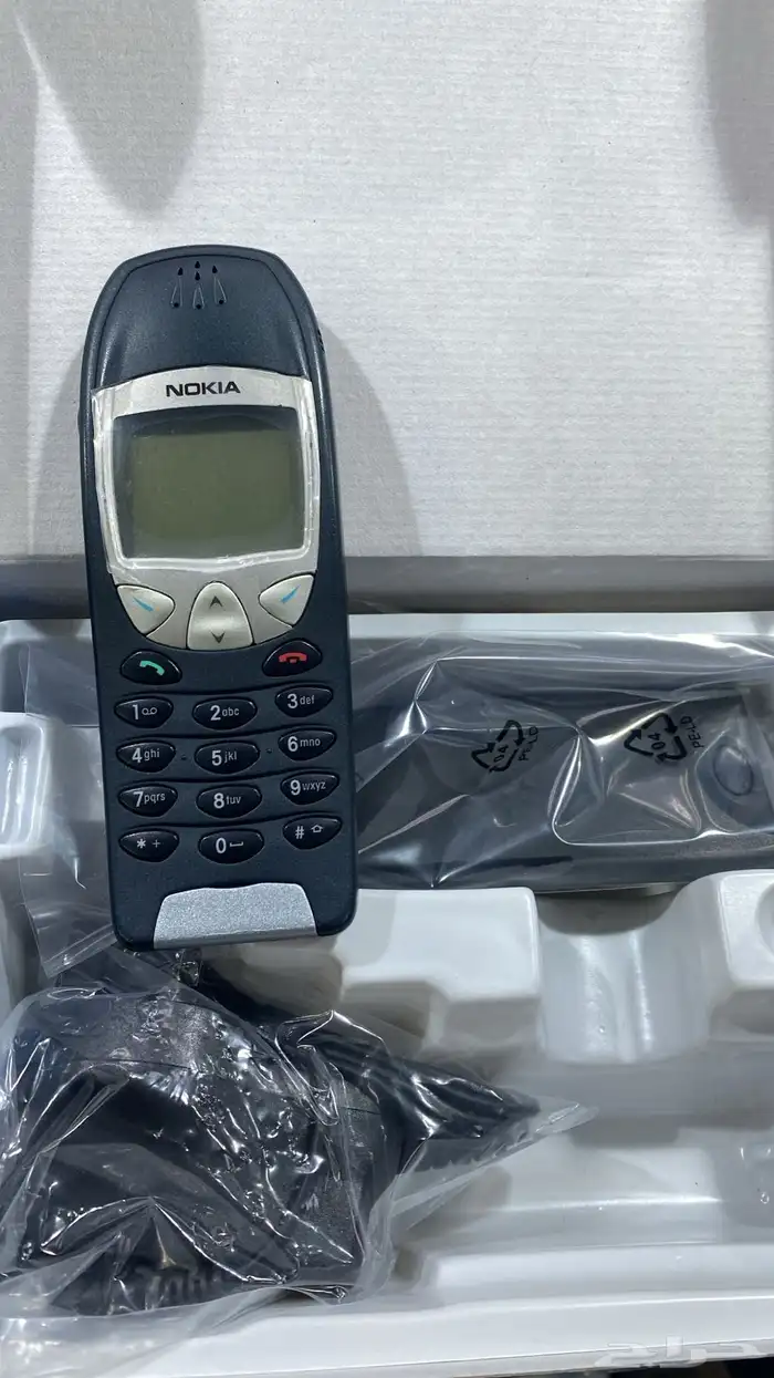 جوالات نوكيا الاصليه 8