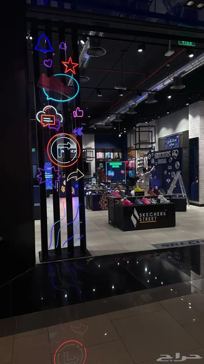 لوحات neonمضيئة 3