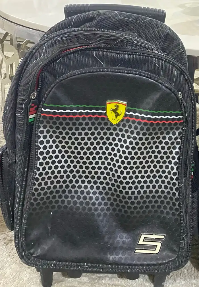 شنطة فراري 0