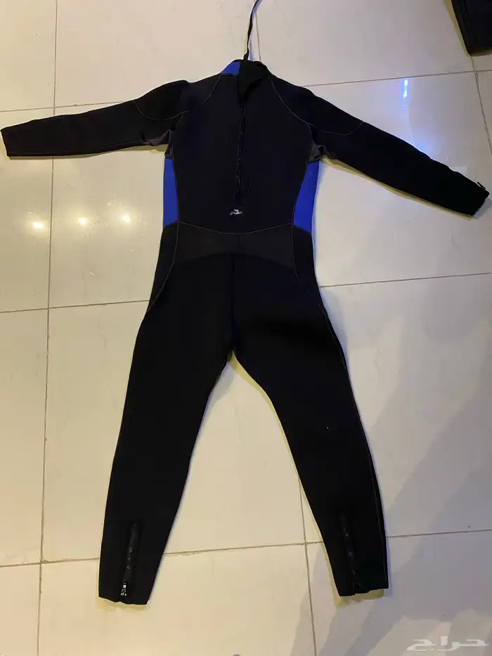 بدلة غوص تيواني 1