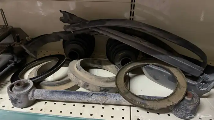 قطع غيار واكسسوارات لاندكروزر 98 الى 2021 4