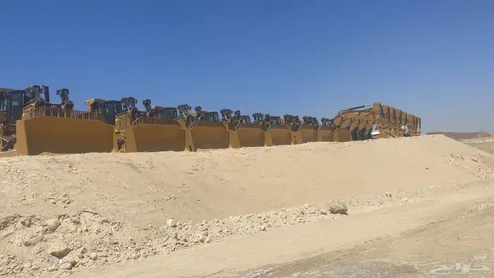 بوكلينات للايجارفي مشروع نيوم . والبحر الاحمر 3
