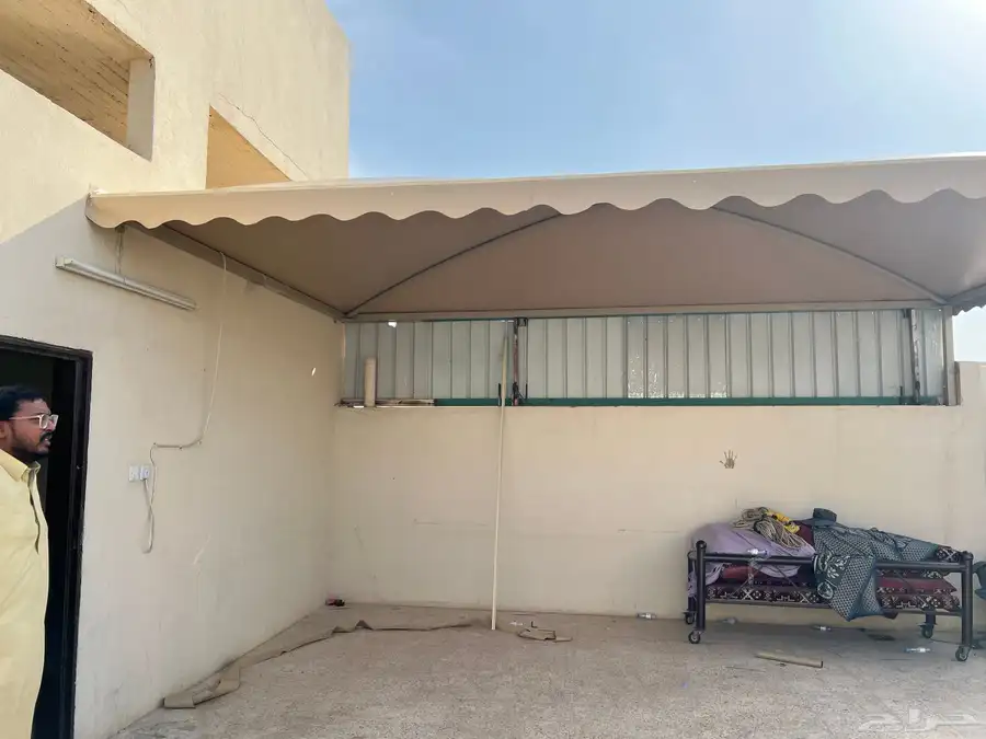 مظلات ساندوش بنل 1