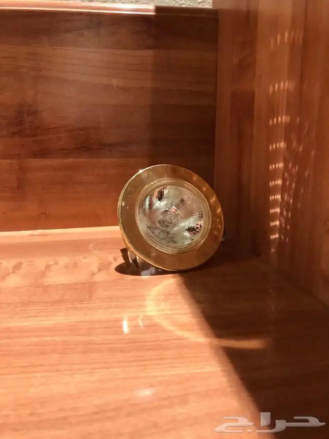 دولاب تلفزيون جديد مع اضاءة فيديو 7