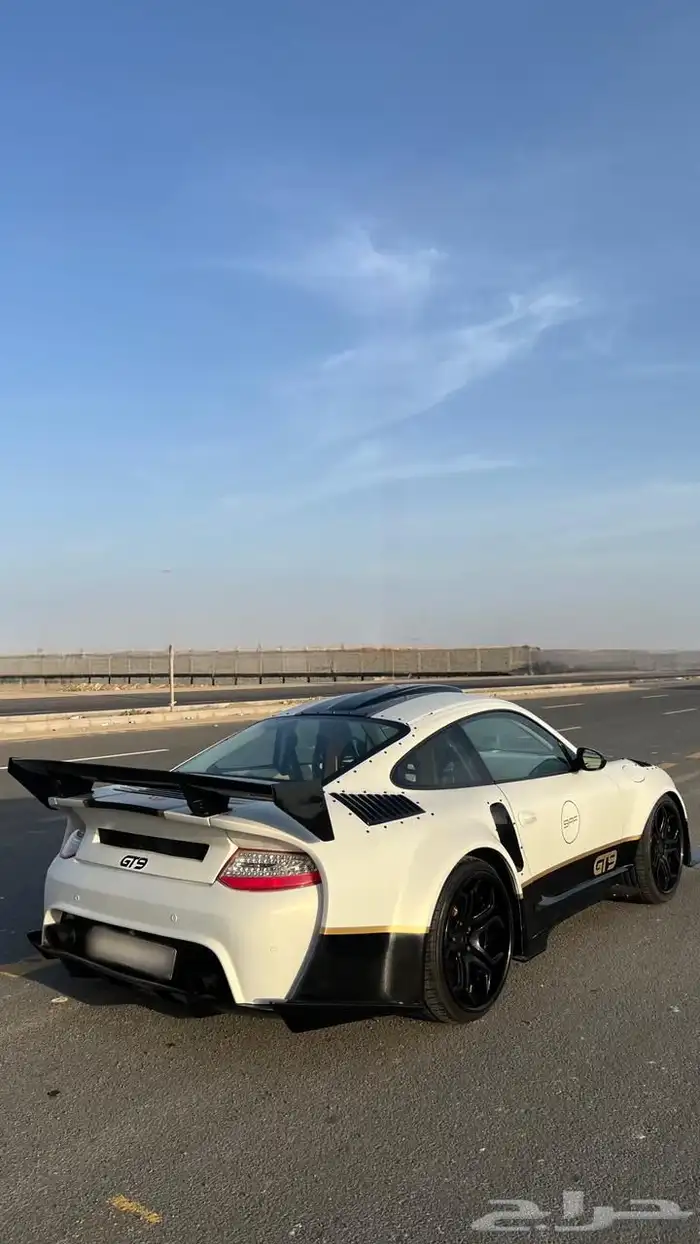 بورش تيربو 996 موديل 2001 تعديل كامل 5
