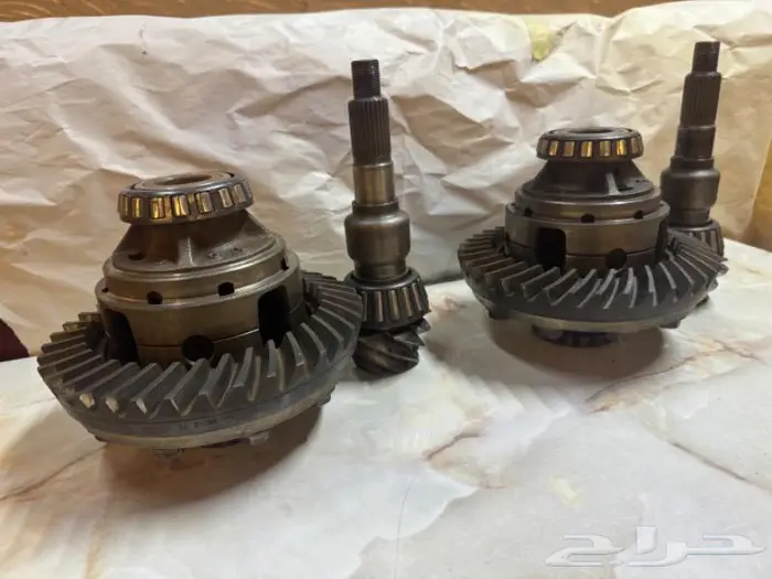 تتوفر كوارين ودفرنسات نيسان ددسن وجمس وشفر نظيفه مع الضمان 0