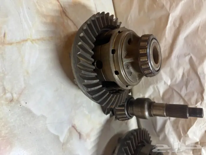 تتوفر كوارين ودفرنسات نيسان ددسن وجمس وشفر نظيفه مع الضمان 3