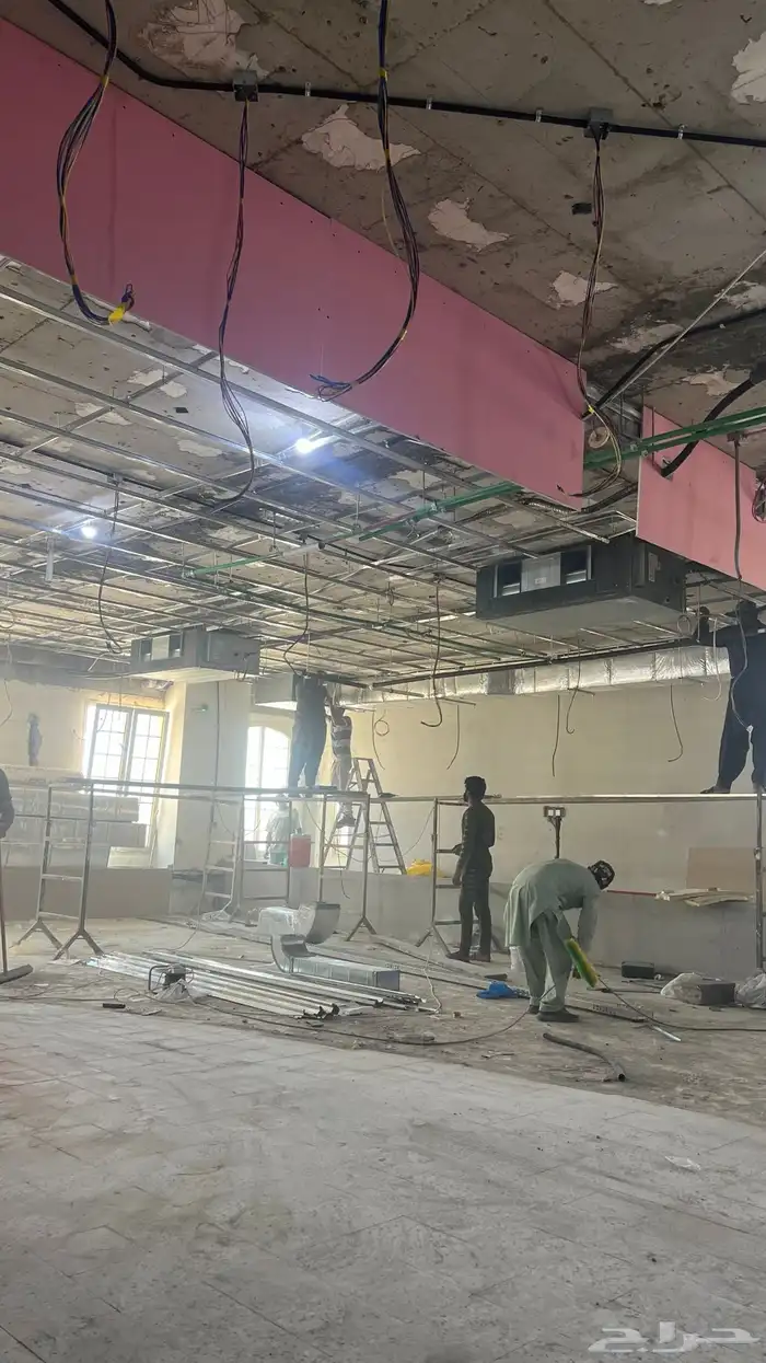 دكت مخفي للمحلات التجارية والمباني الإدارية 7