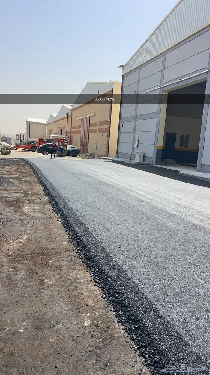 فرادة أسفلت صغيرة 4 متر للايجار 3