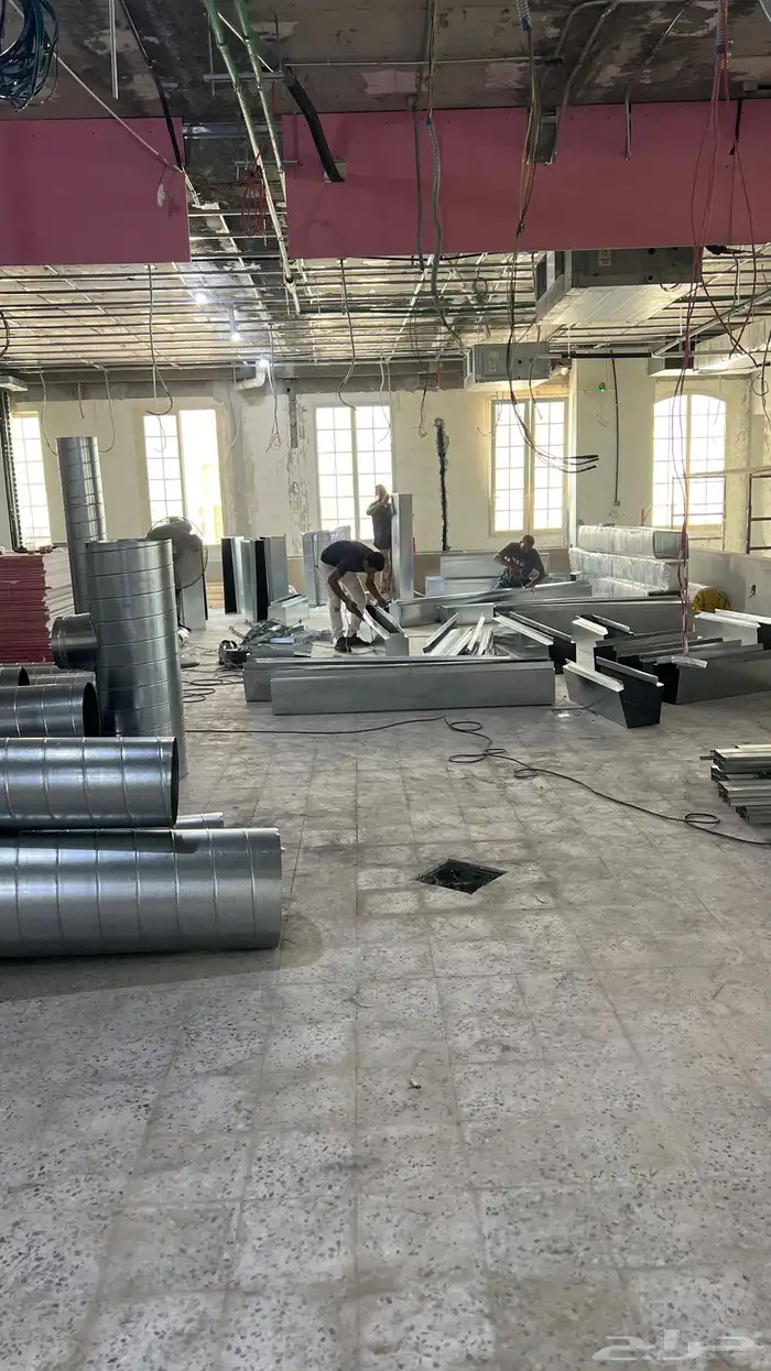 دكت مخفي للمحلات التجارية والمباني الإدارية 5