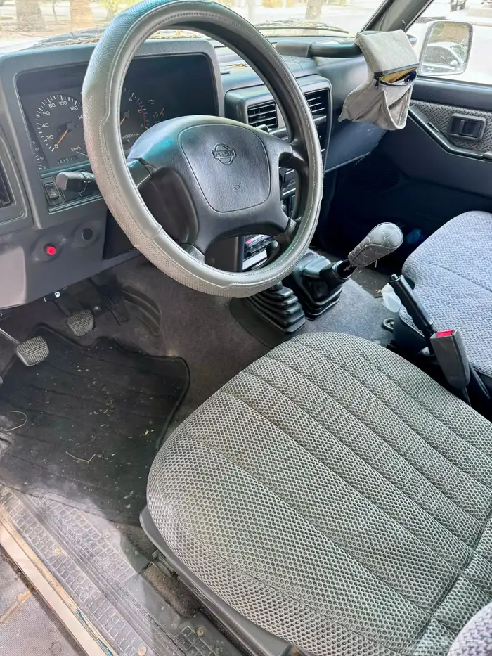 نيسان سفاري موديل 97 9