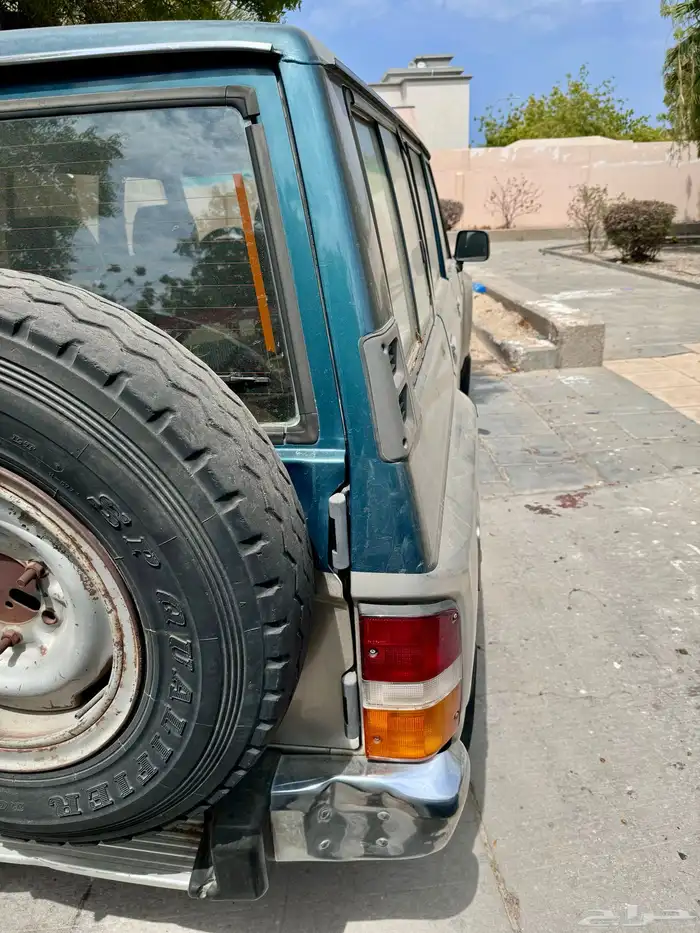 نيسان سفاري موديل 97 4