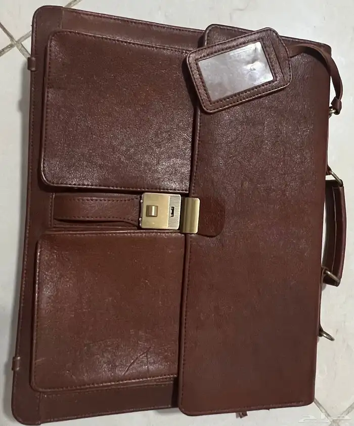 حقيبه جلديه ماركه 2