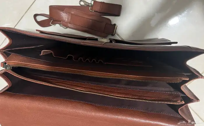 حقيبه جلديه ماركه 3