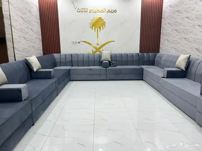 كنب جديد من المصنع ملكي كلاسيك ومتصل 21