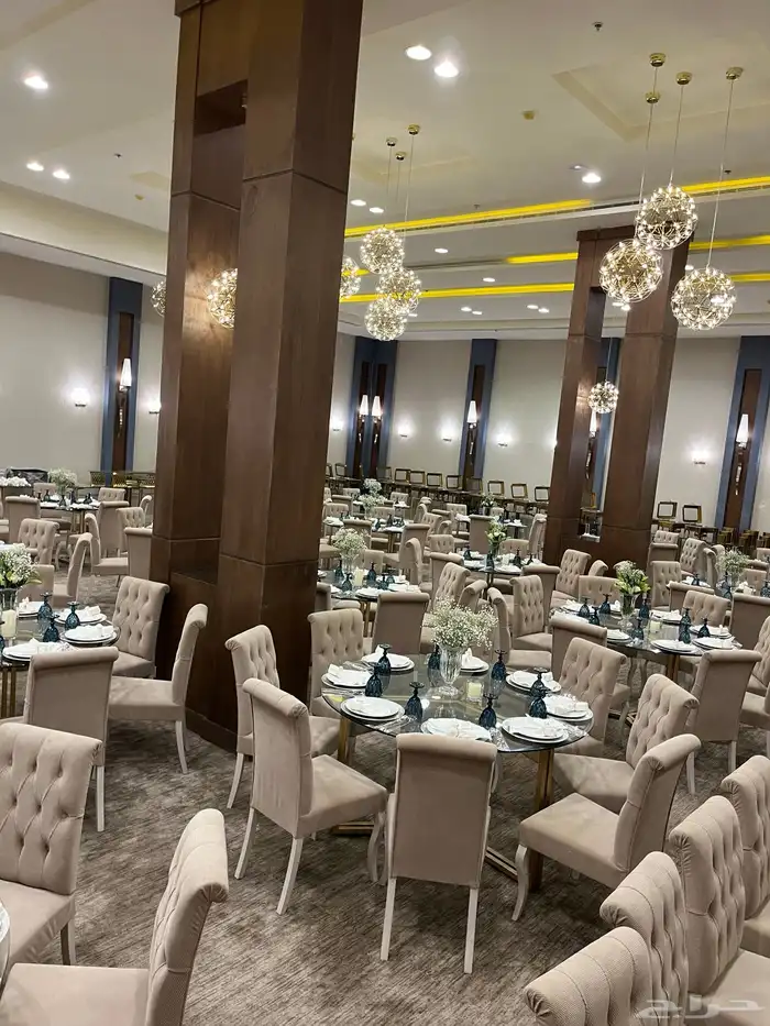 كوش استقبالات مداخل ممرات طاولات طعام 0