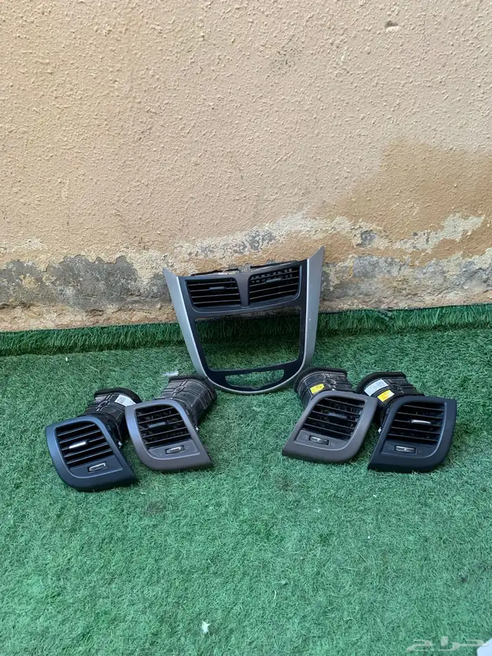 ريش مكيف اكسنت اصلي 2011 إلى 2017 3