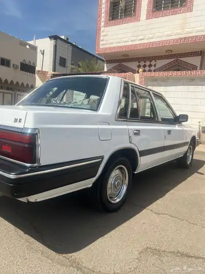 نسيان فئة زد لوريل 1987 1