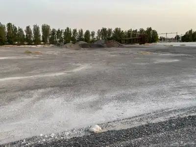 للإيجار ارض مدفونه طين عليها سور خرسانه 4