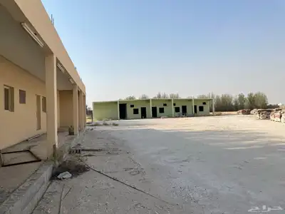 للإيجار أو البيع مزرعه مسوره طابوق وخرسانه 11