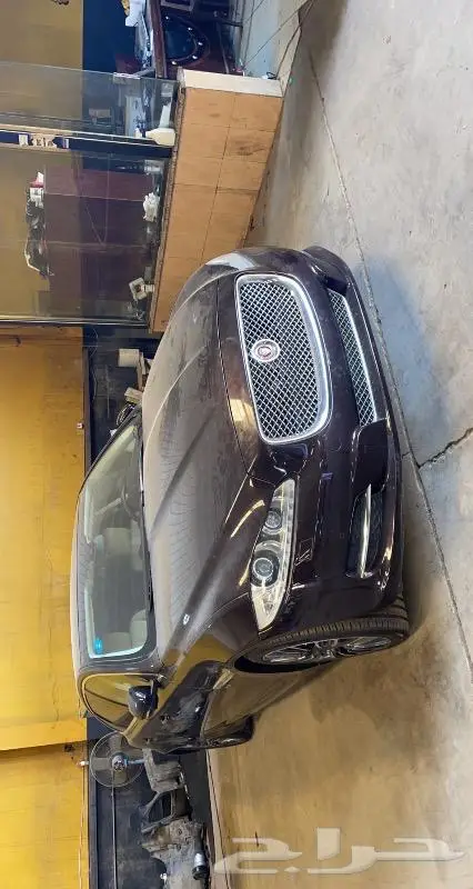 جاكور 2015 XJ للبيع قطع غيار فقط فقط 3