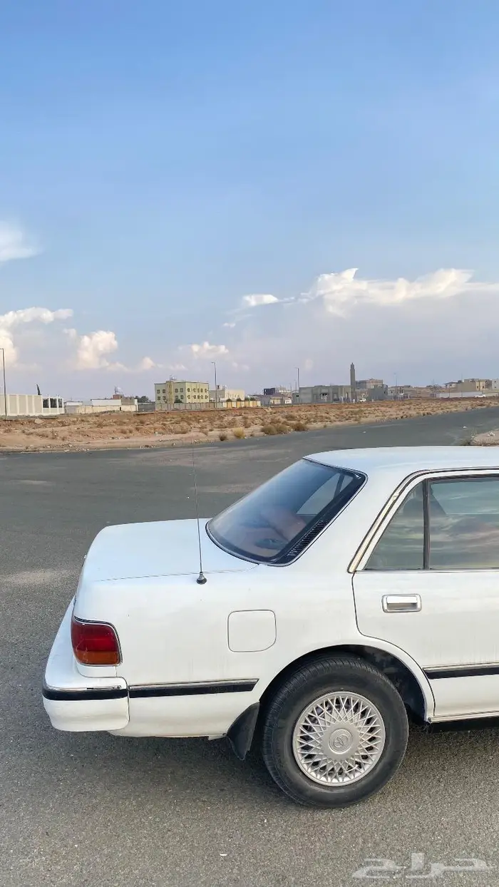 تويوتا كرسيدا 1989 XL مرشوش كامل رش تجميلي 1