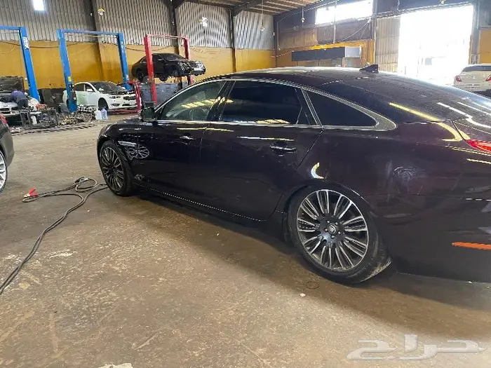 جاكور 2015 XJ للبيع قطع غيار فقط فقط 5