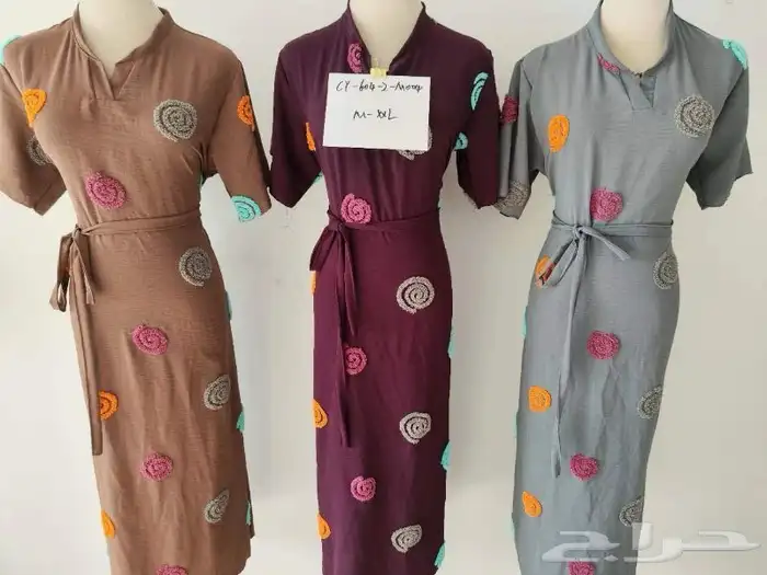 قمصان روز نسائية 54
