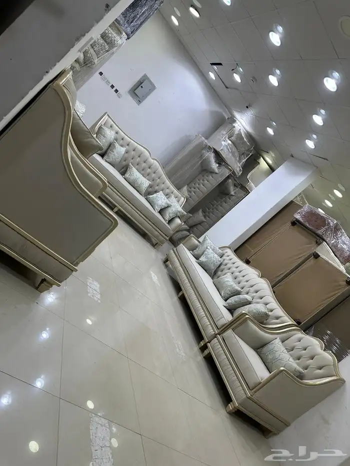 كنب جديد من المصنع ملكي كلاسيك ومتصل 3