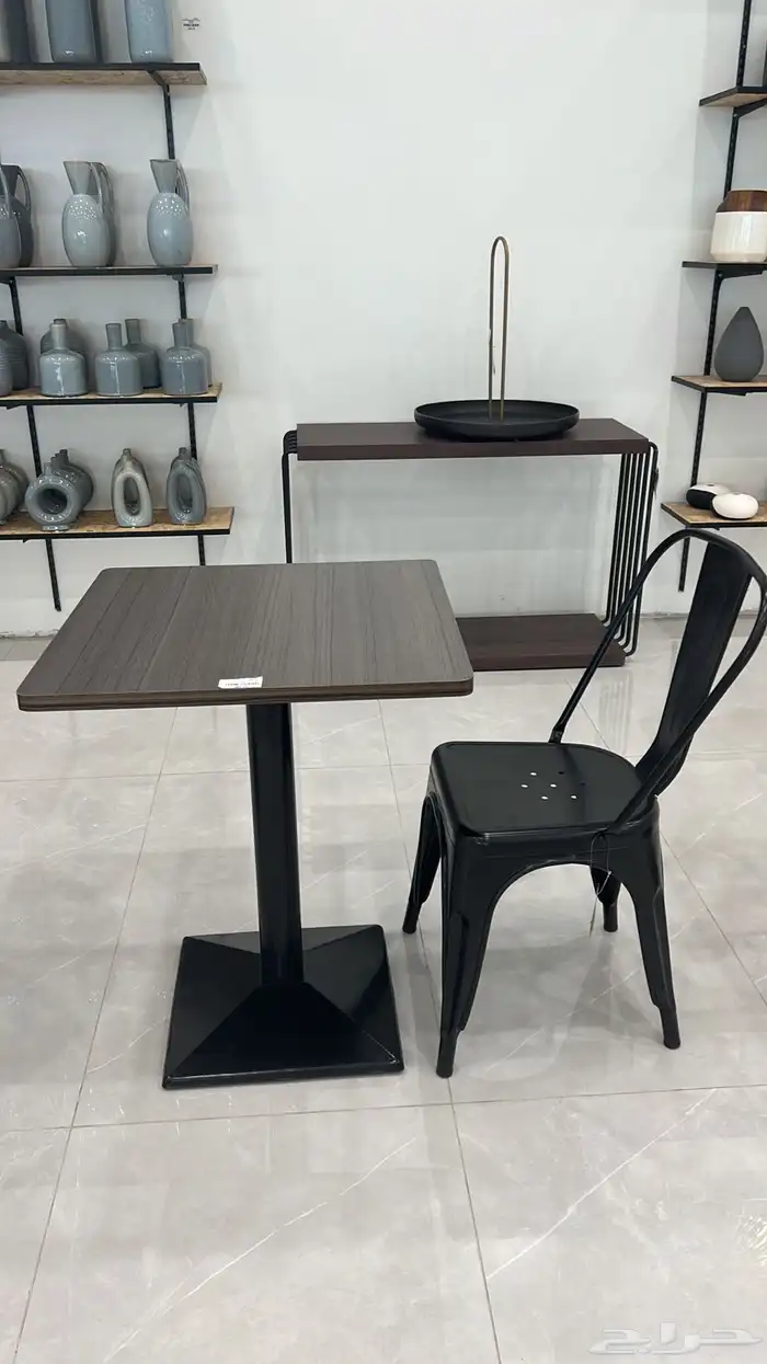 كراسي لونجات وكفيات لاونج 55