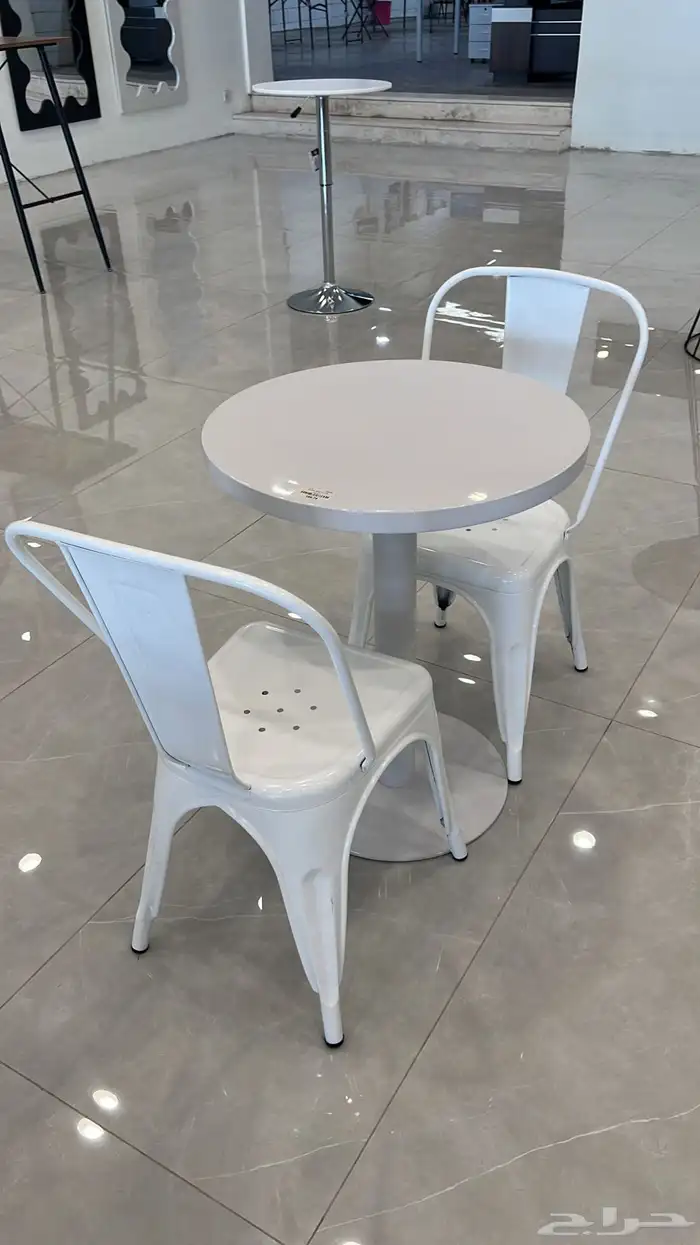 كراسي لونجات وكفيات لاونج 76