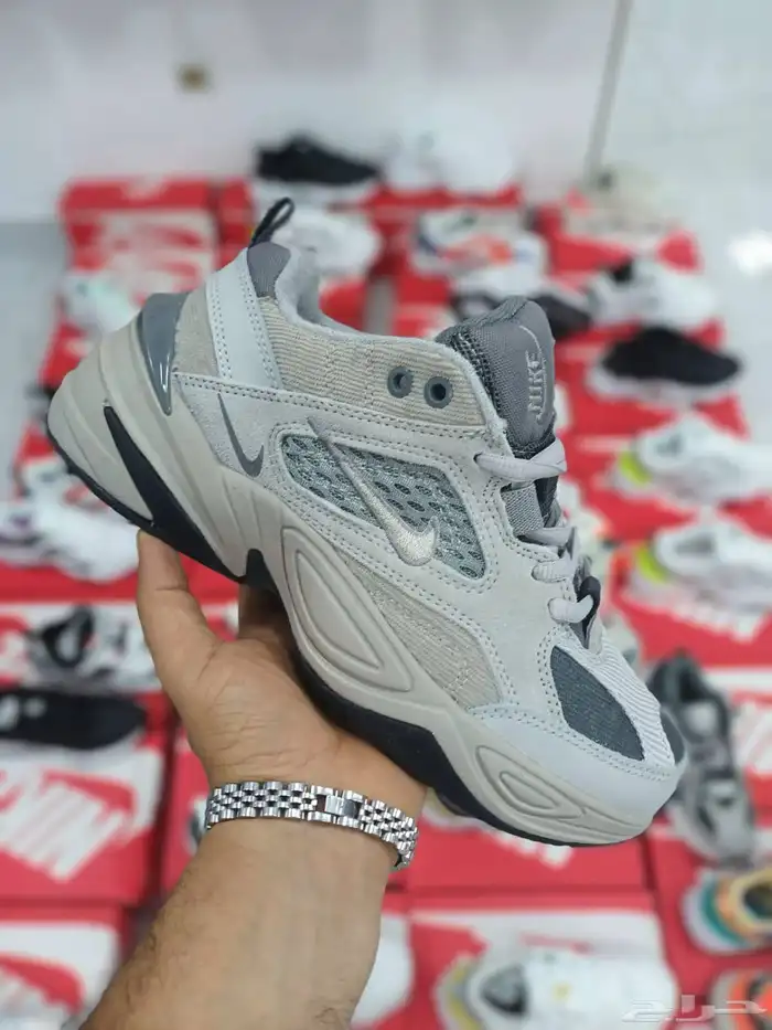 شنط   شوزات  هاي كواليتي   طبق الأصل 0