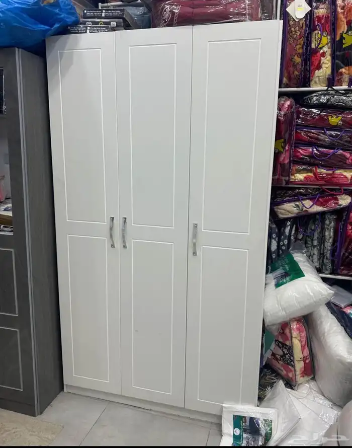 سرير خشب متوفر جديد دولاب ملابس صغير و كبير 13