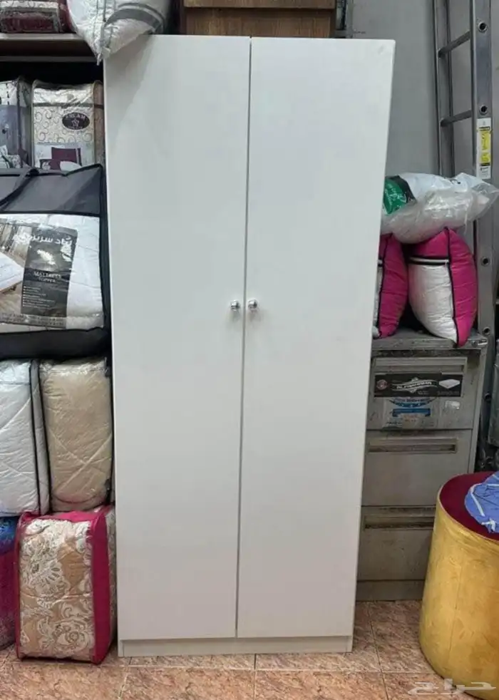 سرير خشب متوفر جديد دولاب ملابس صغير و كبير 6