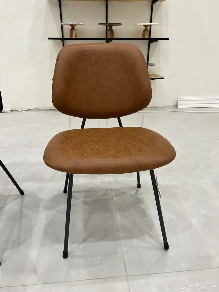 كراسي لونجات وكفيات لاونج 81