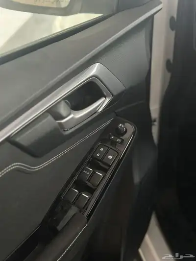 ايسوزو 10