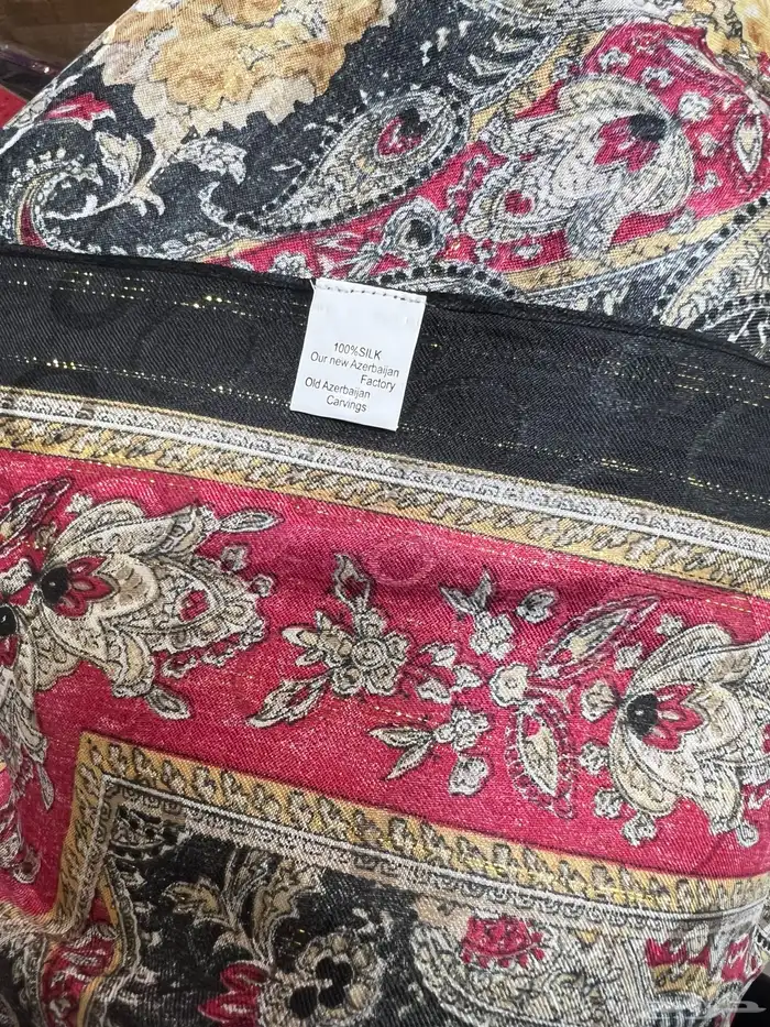 Azerbaijan silk Scarf وشاح حرير اصلي صناعة اذربيجان 3