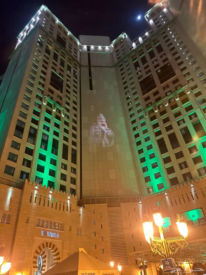 سماعات ليازر اضاءات مسارح كشافات ارضيات مضيئة تراسات بيمات 65