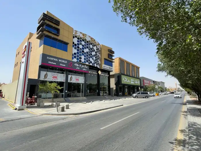 للاجار بالكامل عماره مكاتب حي المرسلات الرياض 2