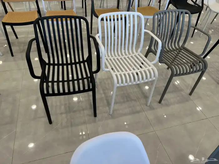 كراسي لونجات وكفيات لاونج 64