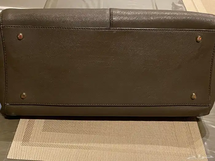 شنطه دكني أصليه 2